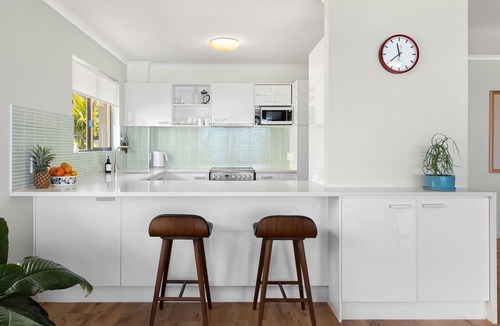 Sunrise Beach Apartment | 3 Kayannee, 5 Tingira Cres