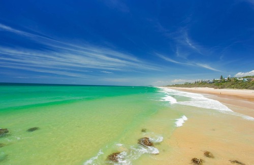 Sunrise Beach Apartment | 3 Kayannee, 5 Tingira Cres