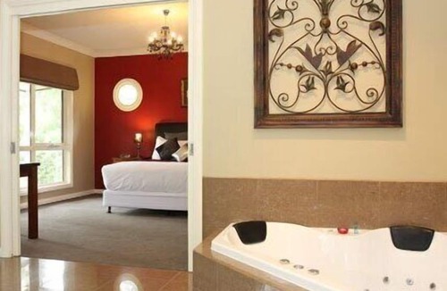 Yarra Junction Bed & Breakfast | 3 Kings Bed and Breakfast