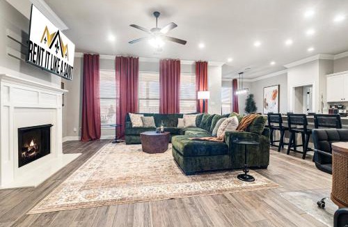 Lake Charles House | 3 Kings Pet-Friendly Near Golf & Business Hub