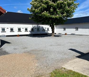 Billund Apartment | 3 km to Legoland