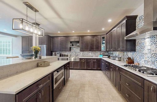 Bishopville House | 3 Ladies Estate