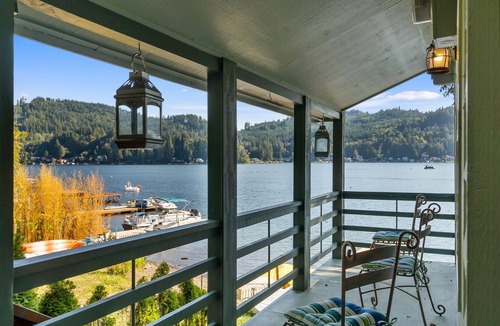 Olympia Cabin | 3 Level Lakefront Cabin - Decks, Dock, BBQ & Views