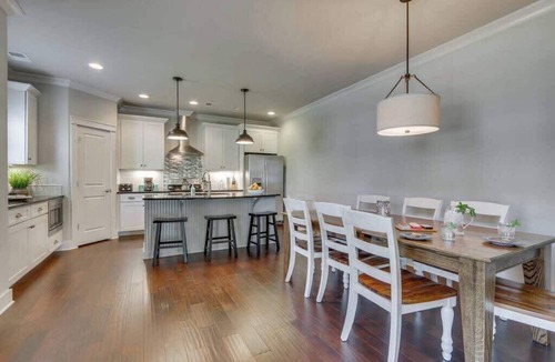 Edgehill House | 3 Luxury Belmont Homes Near Vandy w/11 King Beds | 6 Living Rooms & Workspaces | Sleep 34 in Walkable Location to 12 South, Edgehill & Hillsboro Village | Ideal for Groups, Families & Gatherings | 24/7 Hospitality