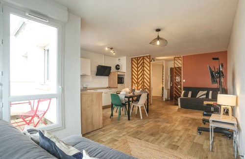 Saint-Vincent Apartment | 3 LYS ORLEANS CENTER FREE SECURE PARKING