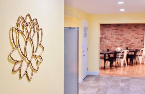 Old Southwest House | 3-Masters/3.5 Bath/Sleeps 13/Pet OK