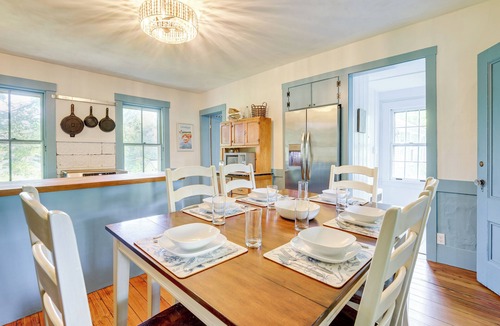 South Dennis Cottage | 3 Mi to Beach: Historic Farmhouse on Cape Cod!