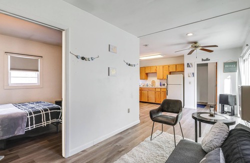 Saratoga Springs House | 3 Mi to Belmont Stakes! Pet-Friendly Home w/Patio