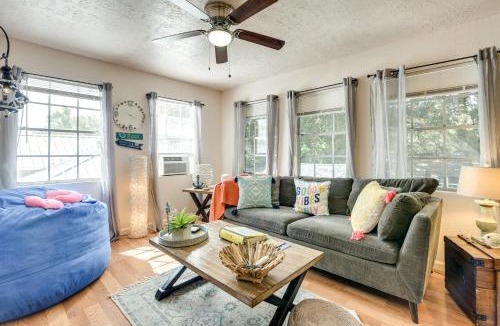 Bacliff Apartment | 3 Mi to Boardwalk Bacliff Apartment with Hot Tub