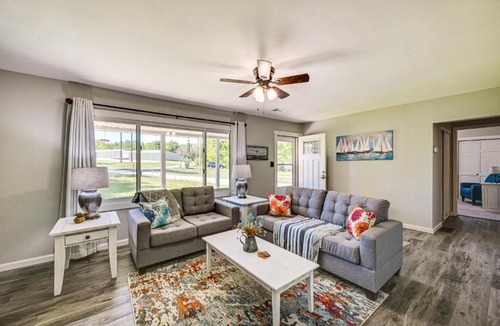 Somerset House | 3 Mi to Burnside Marina: Lake Cumberland Getaway