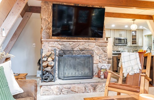 Dorrington Cabin | 3 Mi to Calaveras Big Trees: Cabin w/Fire Pit!
