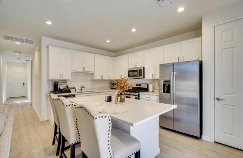 Tucson House | 3 Mi to Casino Del Sol! Home w/Dog-Friendly Yard