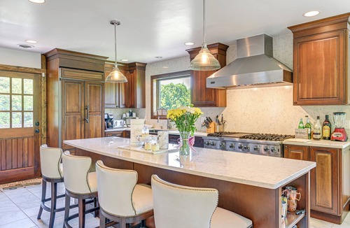 East Jewett House | 3 Mi to Colgate Lake: Mtn-View Home, Deck + Grill!