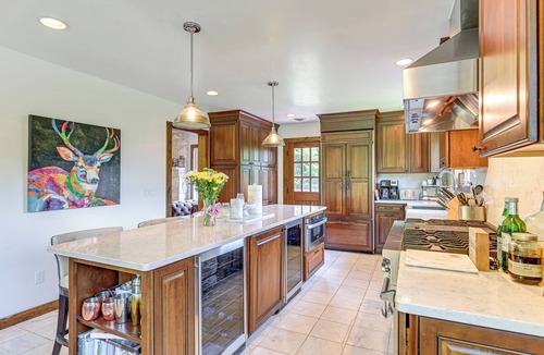 East Jewett House | 3 Mi to Colgate Lake: Mtn-View Home, Deck + Grill!