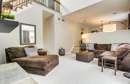 Eden House | 3 Mi to Downtown Inviting Lancaster Home!