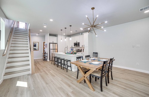South Dallas - Fair Park House | 3 Mi to Dtwn Dallas: Pet-Friendly Retreat w/Yard