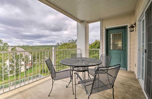 Branson House | 3 Mi to Dtwn: Inviting Branson Condo w/Balcony