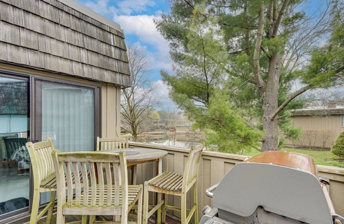 Norwalk Condo | 3 Mi to Dtwn Norwalk: Cozy Condo