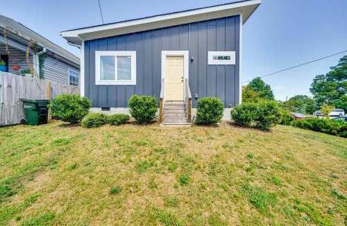 Durham House | 3 Mi to Duke: Downtown Durham Cottage!