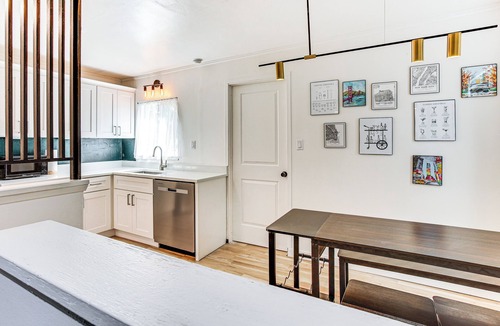 Auburn House | 3 Mi to Emerald Downs: Pet-Friendly Home