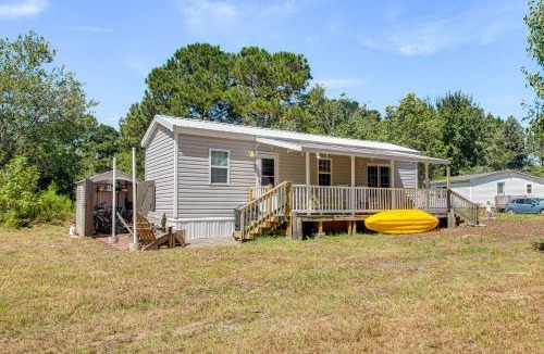 Hampstead House | 3 Mi to ICW: Coastal Carolina Home w/Pool Access