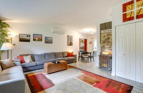Inglewood House | 3 Mi to Lake Sammamish! Pet-Friendly Home w/Deck