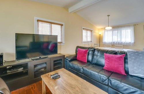 Allen House | 3 Mi to Michigan Stadium: Home w/Grill & Yard