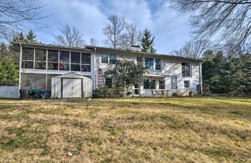 Bethesda Apartment | 3 Mi to NIH! Spacious Bethesda Apt with Yard