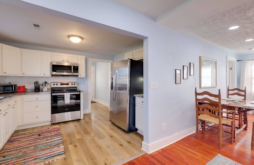 Radford House | 3 Mi to Radford University & River, Charming Home