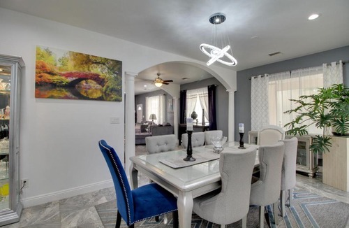 Paradise Hills Civic House | 3 Mi to Rio Grande: Albuquerque Home w/Balcony
