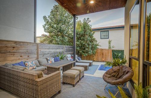 Mahncke Park House | 3 Mi to San Antonio River Walk: Gem w/Heated Pool
