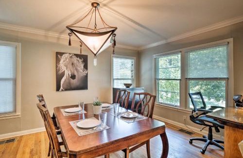 Westfield House | 3 Mi to SoCo: City Escape w/Patio