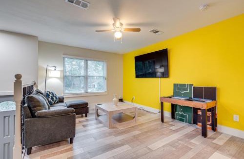 Grogan's Mill House | 3 Mi to The Woodlands: Warm & Welcoming Home!