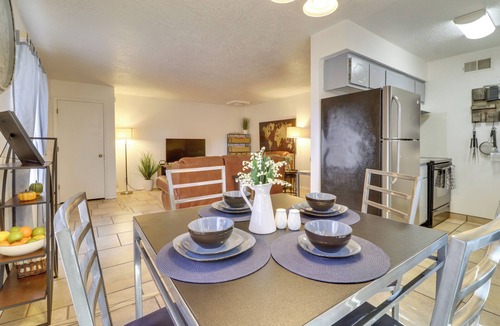 Northeast Heights Condo | 3 Mi to Uptown ABQ! Pet-Friendly Condo w/Patio