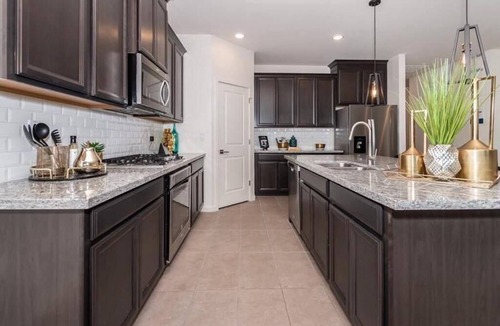 Glendale House | 3 mile from State Farm Stadium
