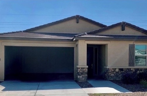 Glendale House | 3 mile from State Farm Stadium