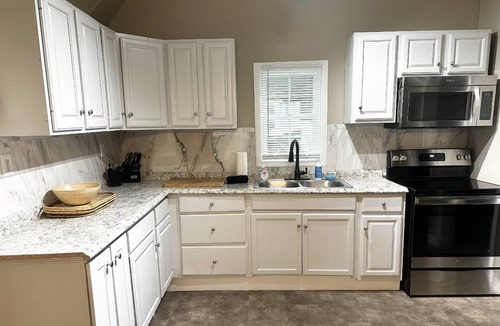 Summerhill House | 3 Miles to the Stadium (World Cup) -Pet Friendly