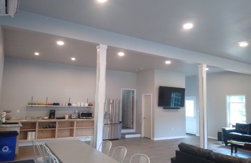 Fly Creek House | 3 min. to Dreams Park, 33 ft. Long Heated Pool, Clean and Updated. Fun & Private
