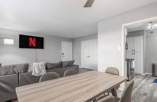 Central Arlington Apartment | 3 Min Walk to AT&T | 2BR | Parking + Pets + Gym