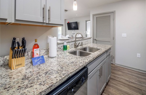 Sherwood Park Apartment | 3 mins from Arsenal &BridgeStreet.
