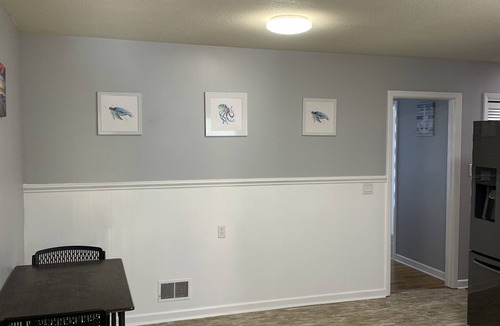 North Carolina Coast House | 3 minutes to Beach & Boardwalk! 10 guests,4 Beds & 2 Full Bath - Pet Friendly