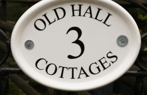 Monyash House | 3 Old Hall Cottages