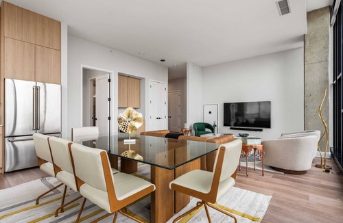 River West Apartment | 3 Penthouses, 1 Floor, Group Stay, Sleeps 21
