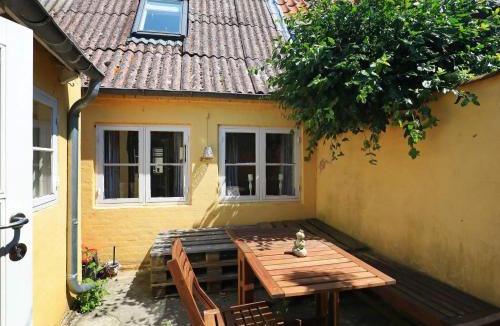 Aeroskobing House | 3 person holiday home in Ærøskøbing