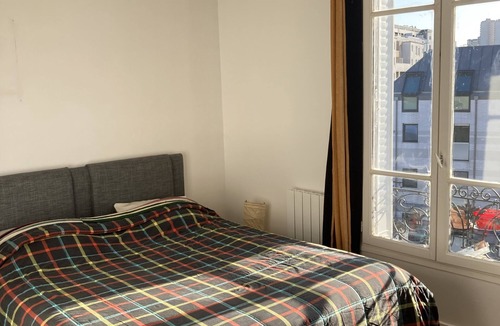 Le Pre-Saint-Gervais Apartment | 3 Pièces à Pantin, à 10 min à Pied de Paris, du Canal et du Parc de la Vilette !