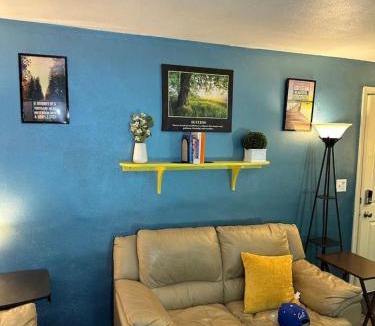 Moorhead Apartment | 3 PM Checkout!