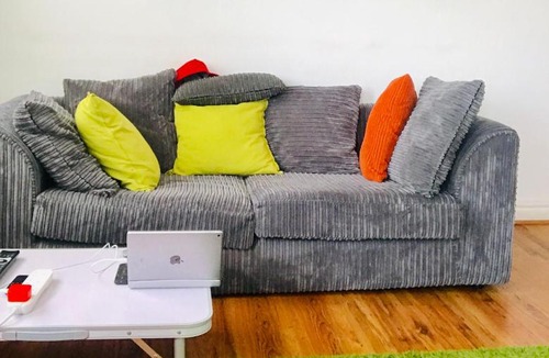 Tipton Apartment | 3 Powell Place