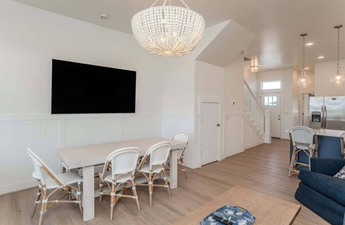 Bonito Boathouses House | 3 Quarterdeck Lane