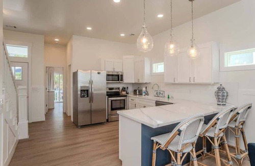 Bonito Boathouses House | 3 Quarterdeck Lane