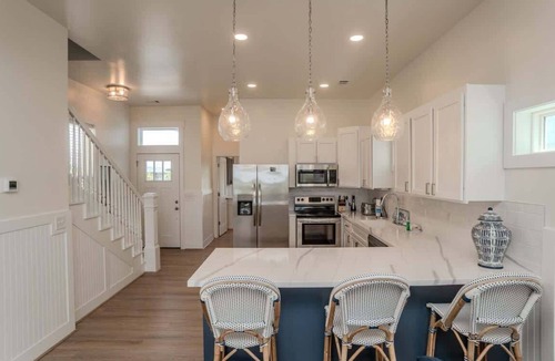 Bonito Boathouses House | 3 Quarterdeck Lane
